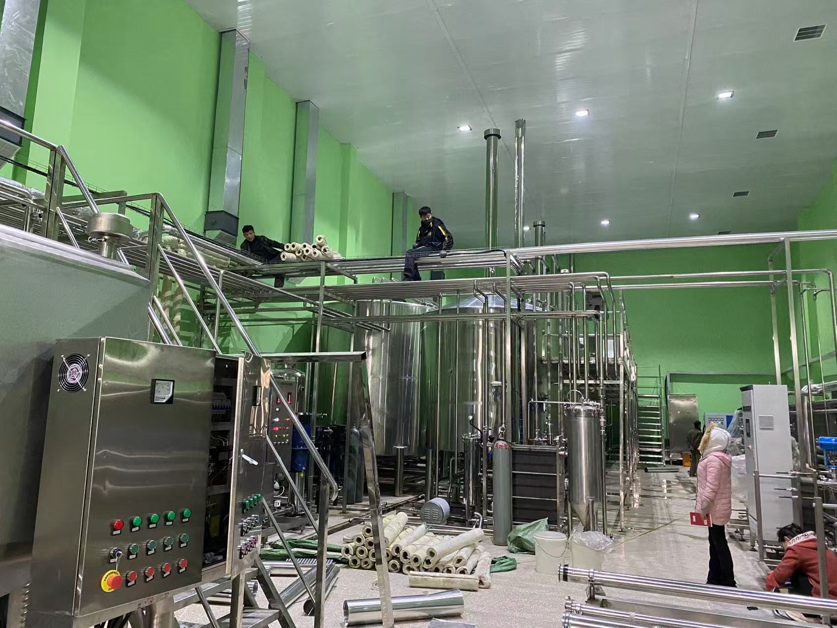 凤山精酿啤酒设备厂—精酿啤酒设备制造：传承工艺与创新科技的交融
